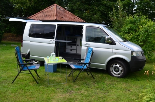 "Le Bulli 3" VW T5 Campingbus mieten in Bielefeld